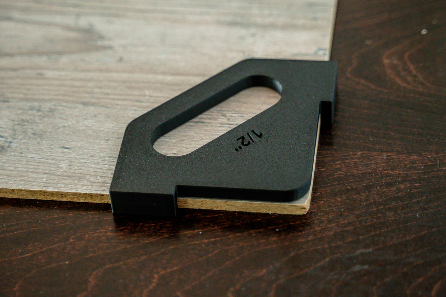 Router Radius Gauge Guide – Precision Corner Measuring Tool for Woodworking & Carpentry